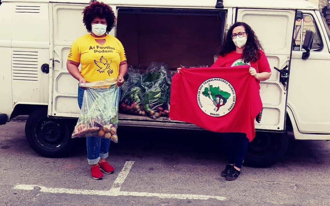Entrega de alimentos orgânicos em Armazém do Campo – RJ | #TemGenteComFome