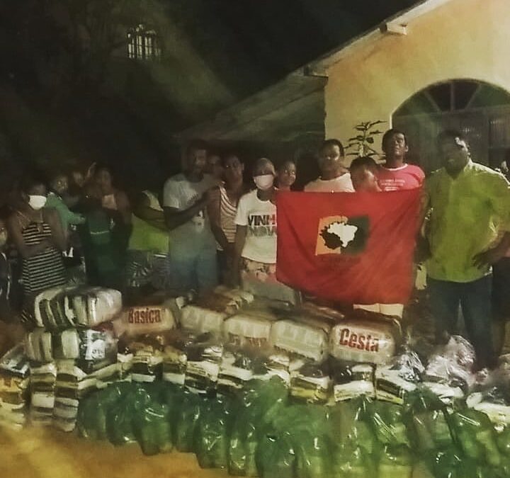 Entrega de cestas básicas em Cachoeiro de Itapemirim – ES | #TemGenteComFome